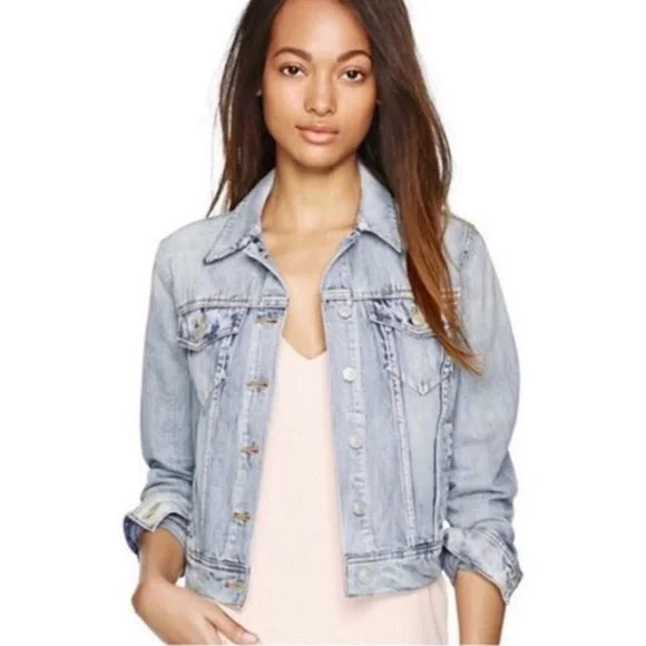 Aritzia Talula Edo Jean Jacket